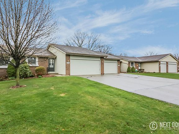 2nd image of 820 Creekridge Dr