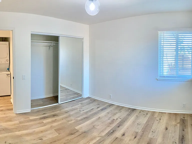 416 Mills Way — Photo 9