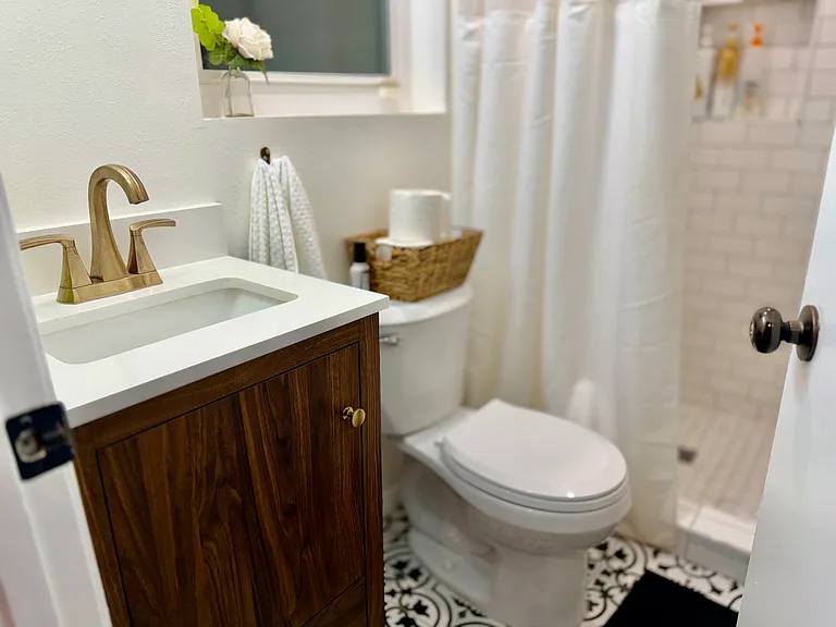 7945 Caldwell Ave — Photo 11
