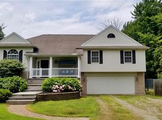 7780 Viewmount Dr, Concord Township, OH 44077