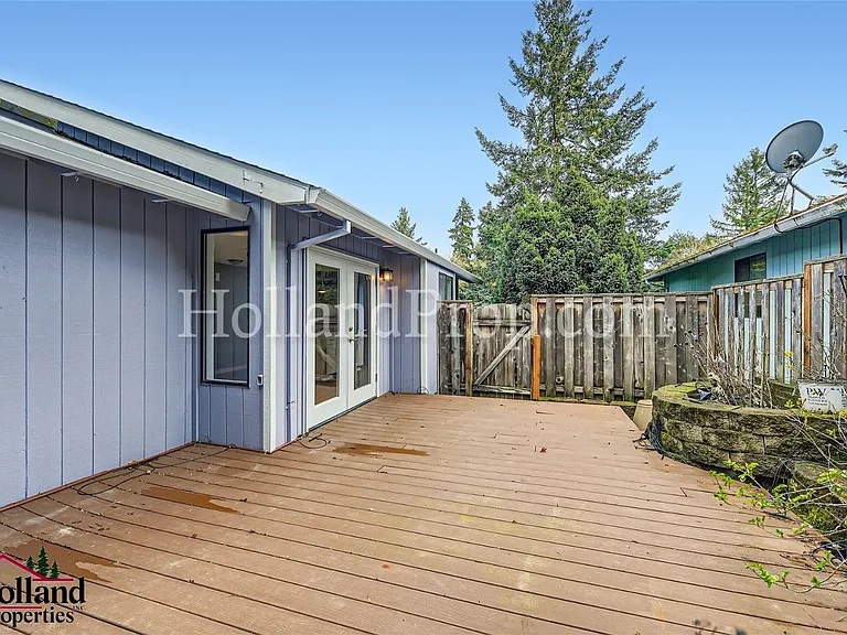 6765 SW 152nd Ave — Photo 24