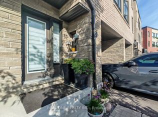 19 Woodstream Dr, Toronto, ON M9W0G1