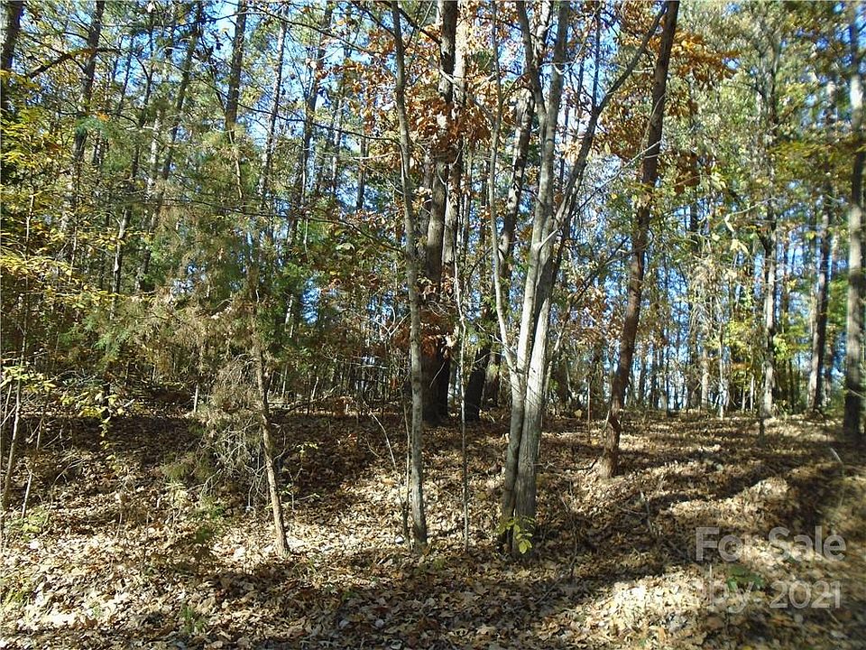 2nd image of 13025 Ethelyn Cir