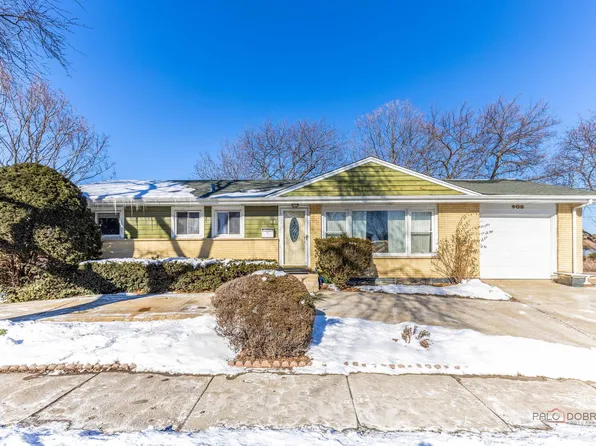 908 E Central Rd, Mount Prospect, IL 60056