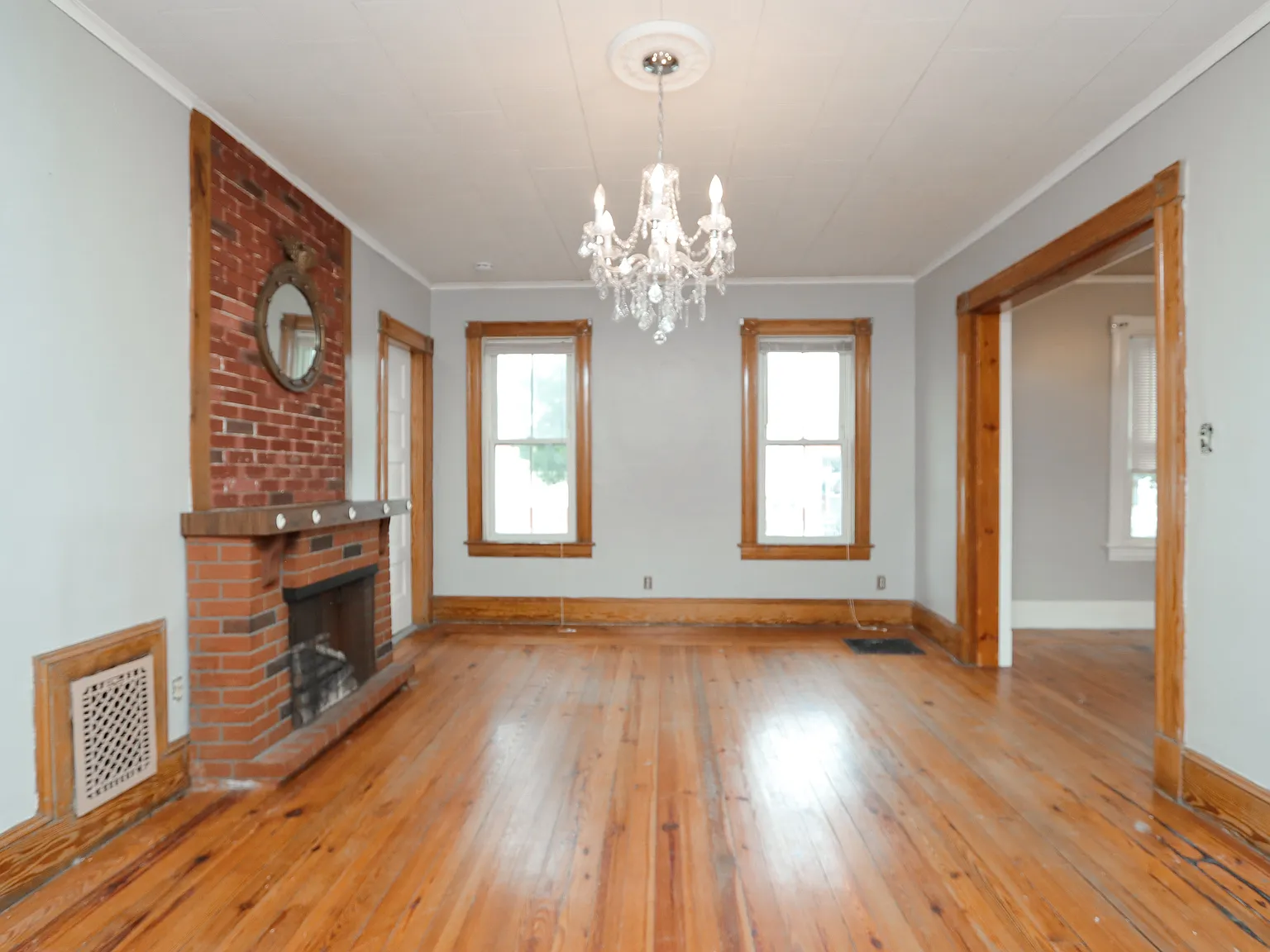 3 bed, 1250 sqft, $1,650 — Photo 4
