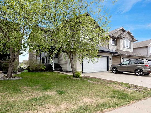 5th image of 187 NW Rattlepan Creek Cres