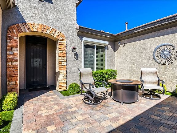 4th image of 2744 Olivia Heights Ave