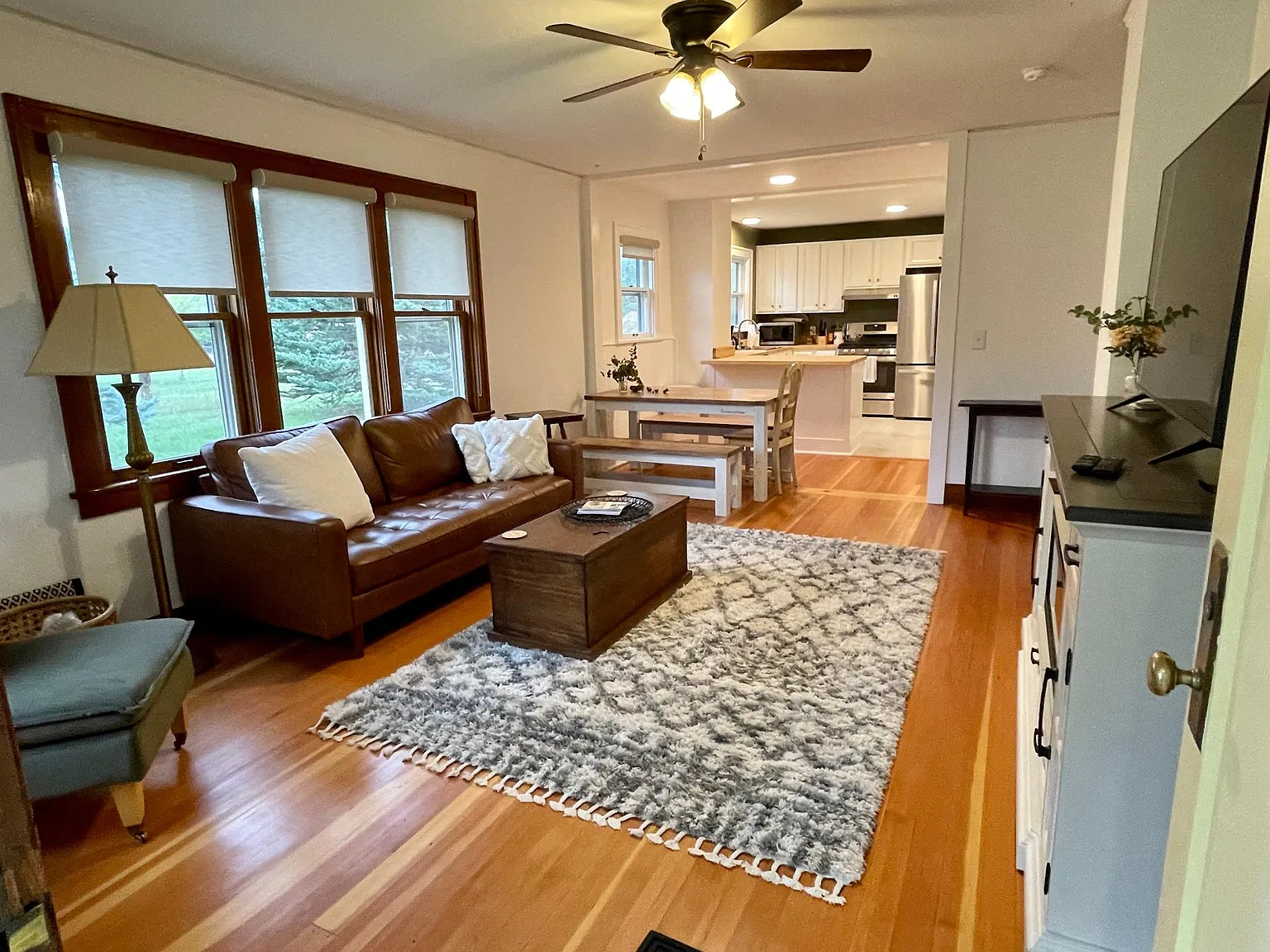 209 Bozeman St — Photo 4