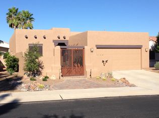 594 W Links Ln, Green Valley, AZ 85614