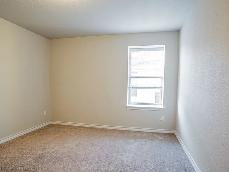 1348 Eagle Ray St — Photo 25