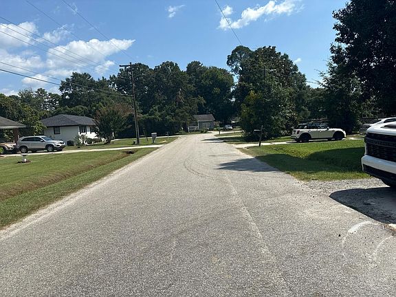 5th image of 1231 Manorway Dr