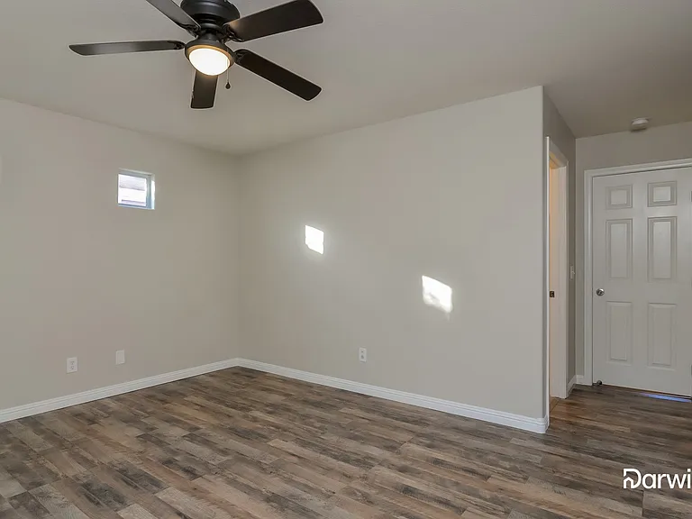 6044 Aripeka St — Photo 12