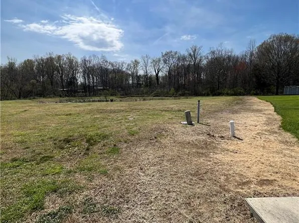 110 Emerald Ct #20A, Trinity, NC 27370