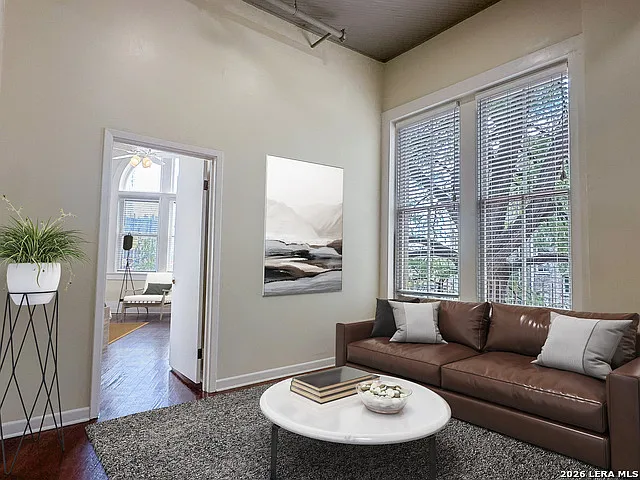 245 Losoya St — Photo 40