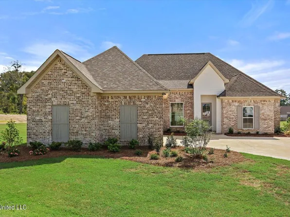 900 Capstone Cv, Brandon, MS 39042