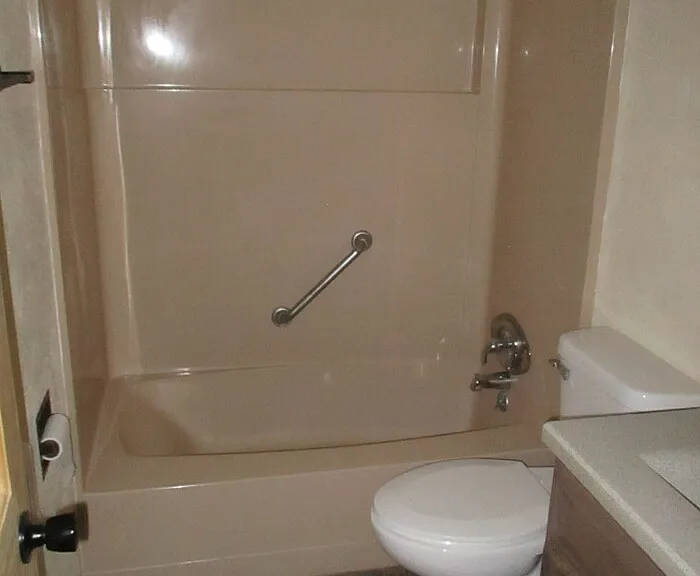 218 Loren Dr — Photo 8