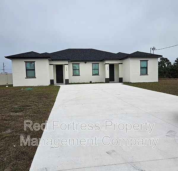 5148 Centennial Blvd — Photo 1