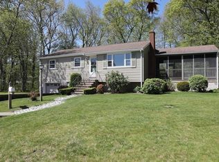 21 Virginia Cir, Randolph, MA 02368