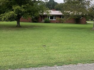 1241 Peter Pond Rd, Ashland City, TN 37015