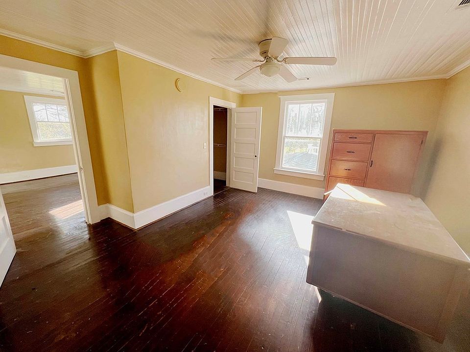 34th image of this home