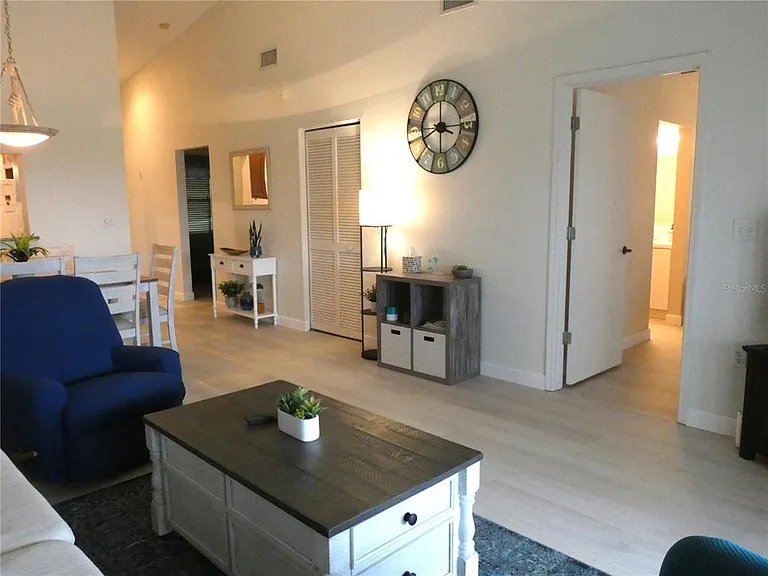 9300 Clubside Cir #1307 — Photo 12