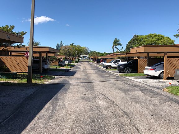 4th image of 4016 Lighthouse Way