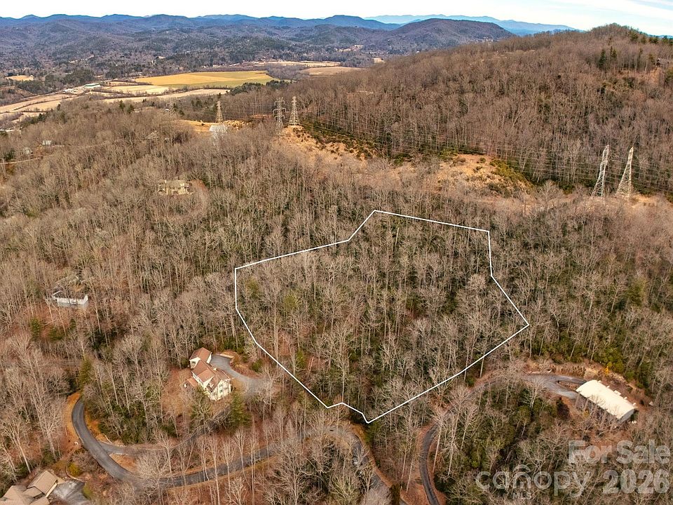 1st image of 611B Aberdeen Ln