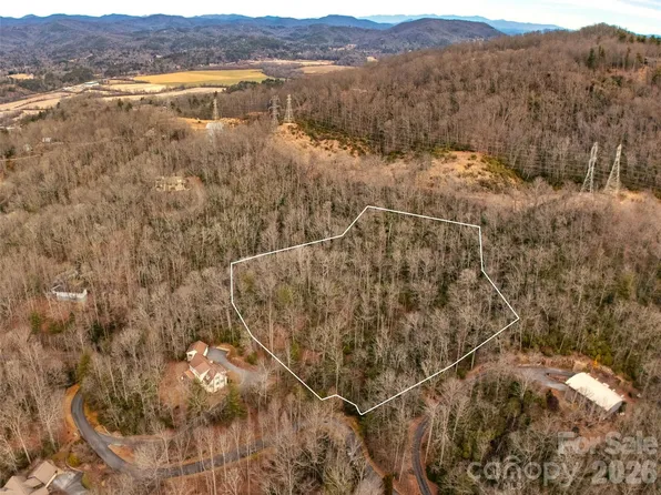 611B Aberdeen Ln, Pisgah Forest, NC 28768