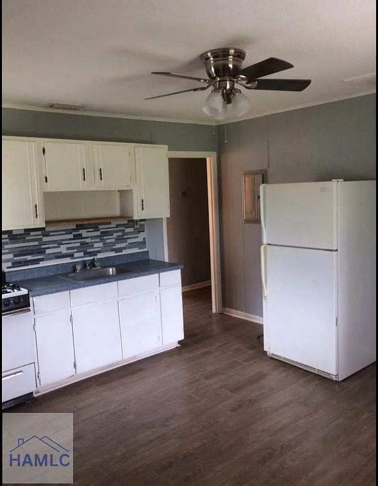 1 bed, 1.0 bath, 500 sqft, $925 — Photo 4