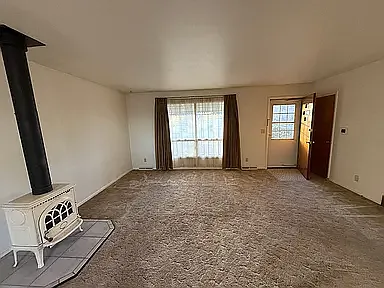 726 Birch St — Photo 16