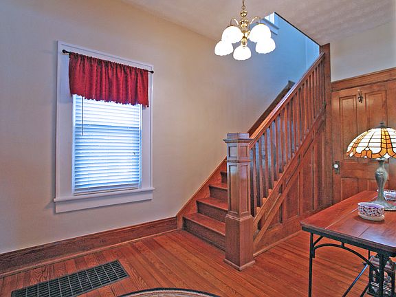 3rd image of 5189 Norwich St