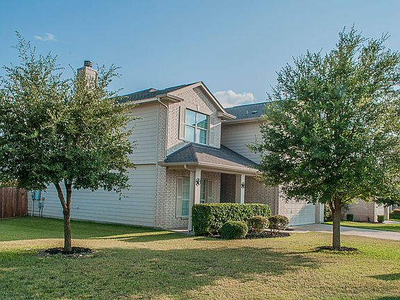 2nd image of 7834 Squirrel Hollow Dr