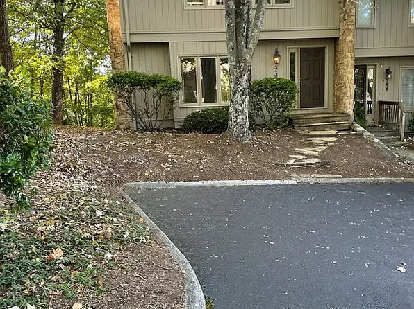 3436 Londonderry Ct, Roanoke, VA 24018