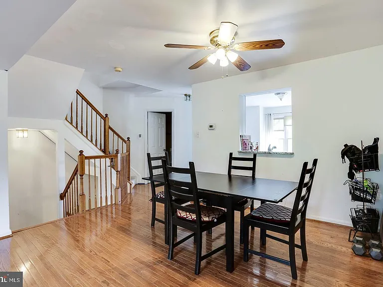 6212 Briar Ct — Photo 8