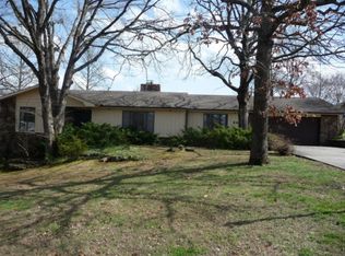 58 Skyline Dr, Kimberling City, MO 65686
