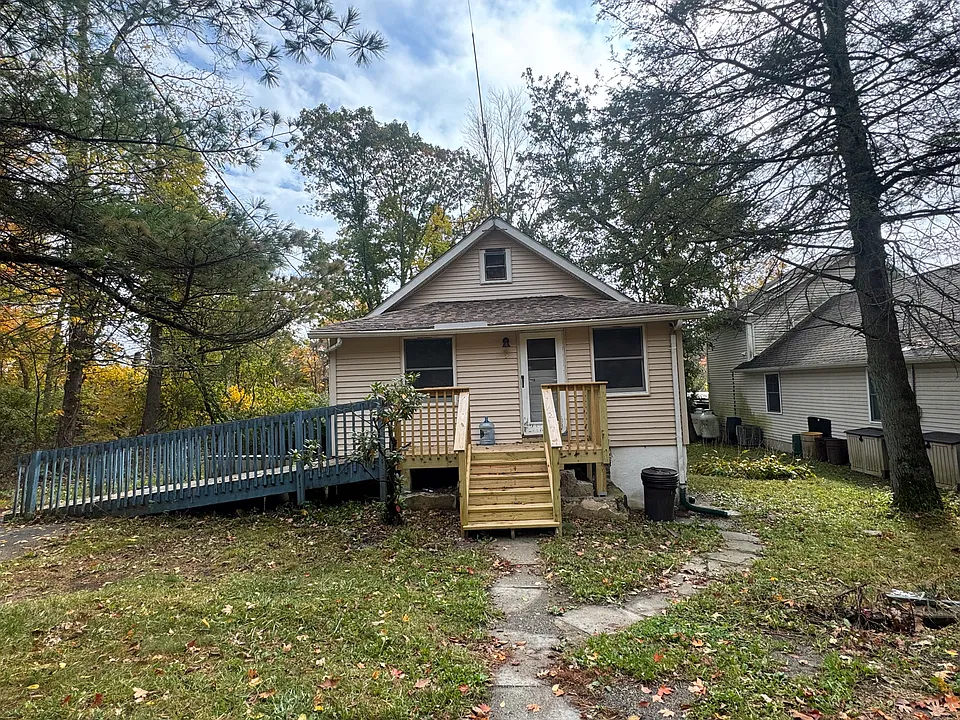 5 Banker Rd