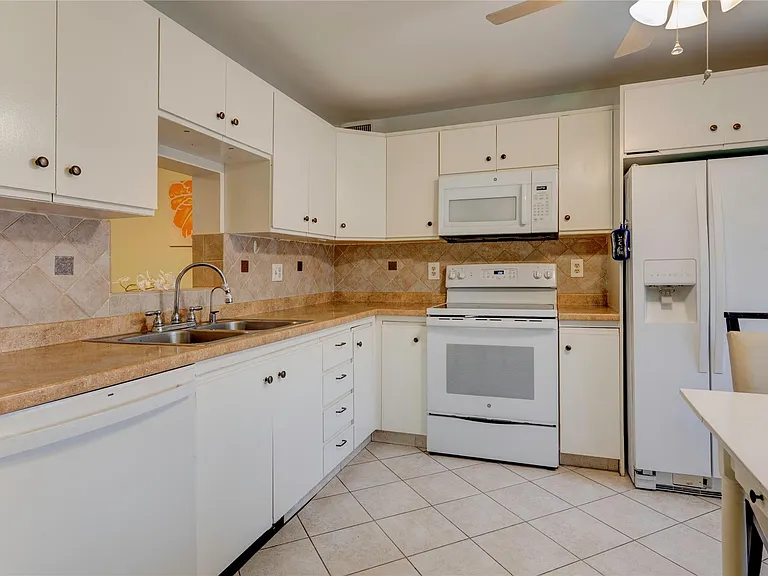 3102 Portofino Point #K3 — Photo 7