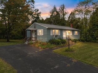 30 Riverlawn Ave, Rochester, NH 03868