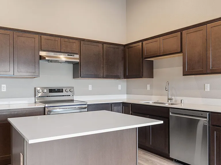 303 E Broadway Ave #9 — Photo 7