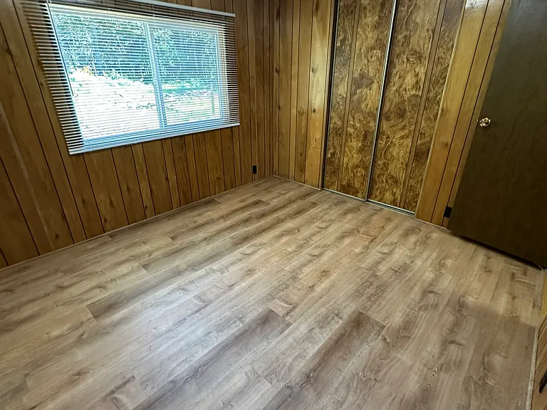 13016 Military Rd SE — Photo 40