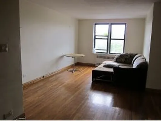 Sold by Continent Realty LLC | media 32