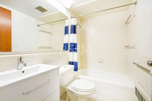 Rented by Brick&Mortar | media 36