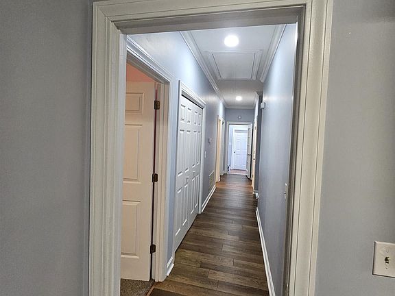 5th image of 92 Polo Ridge Cir