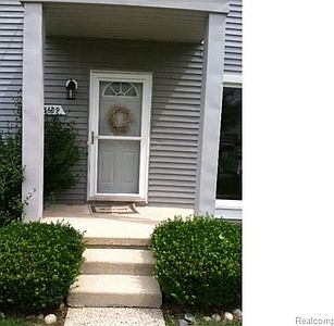 1st image of 442 N Forest Ave