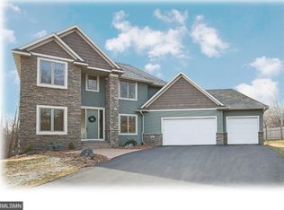 6605 Empire Ct N, Maple Grove, MN 55311