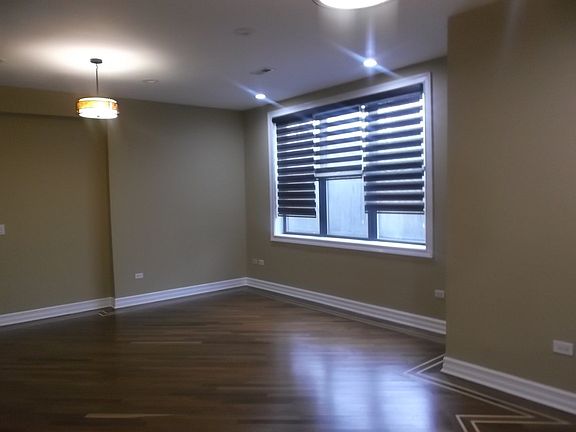 5th image of 4815 S King Dr APT G