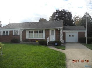 253 Jennings St, Rossford, OH 43460