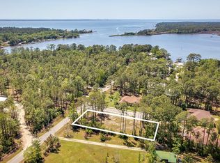 2 Capri Ct, Freeport, FL 32439