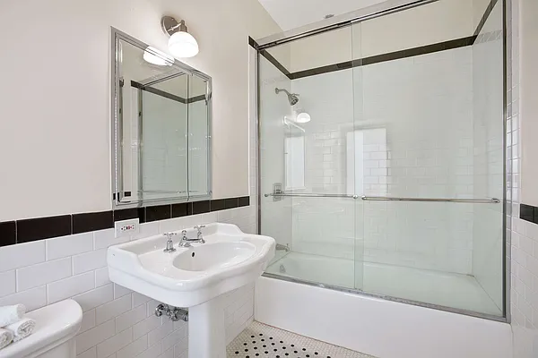Sold by Compass | media 24