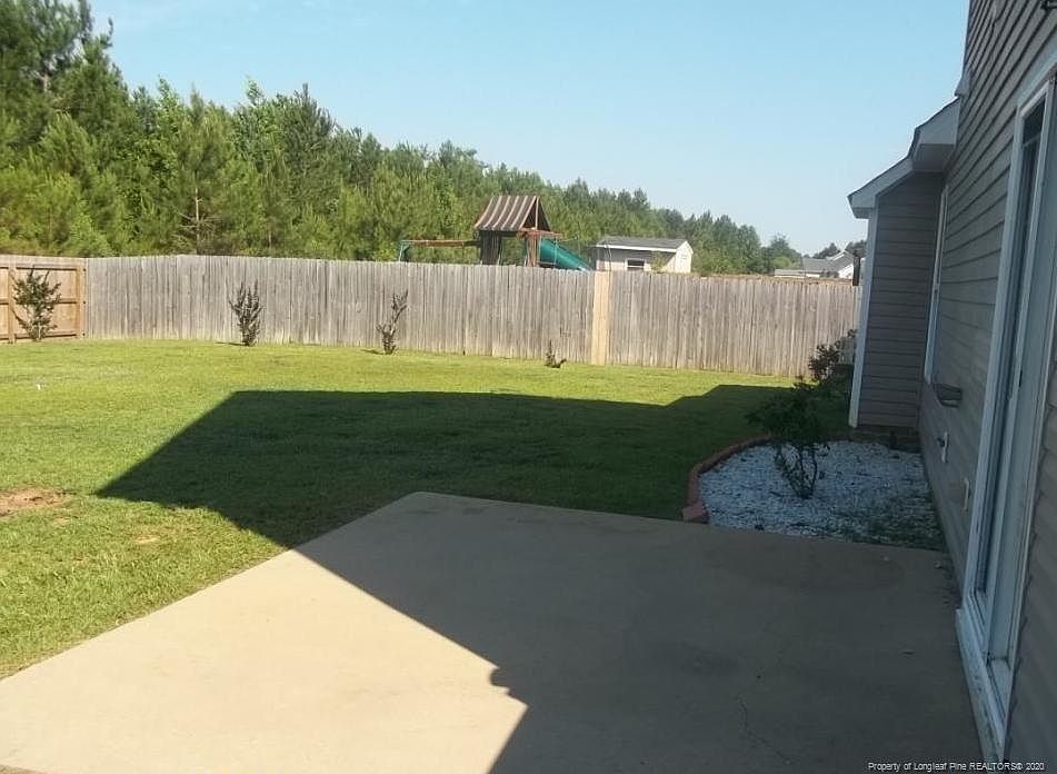 2nd image of 444 Collinwood Dr